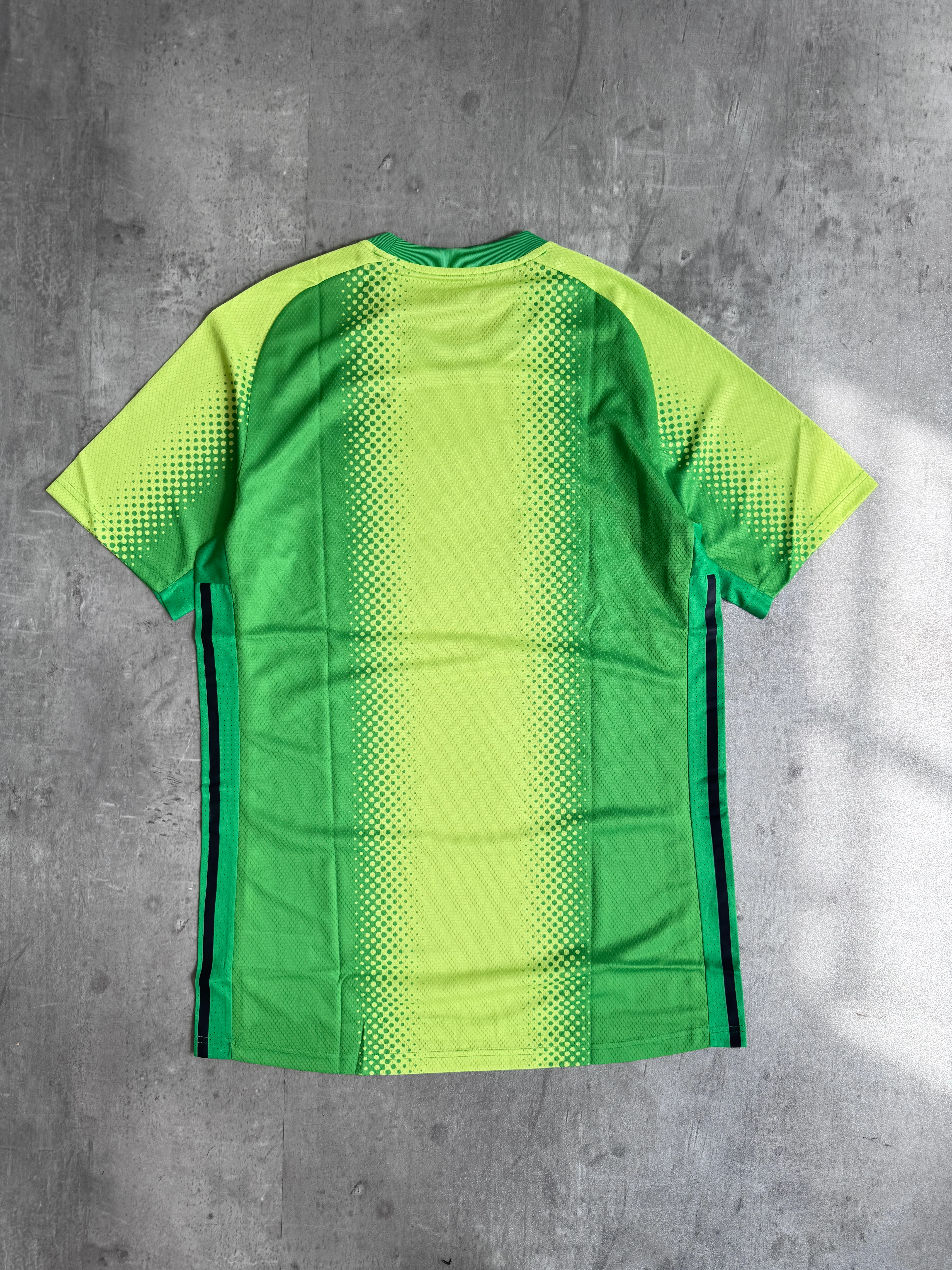 VT SALE: 2019/20 Palace x Adidas x Juventus Football Shirt - Image 3