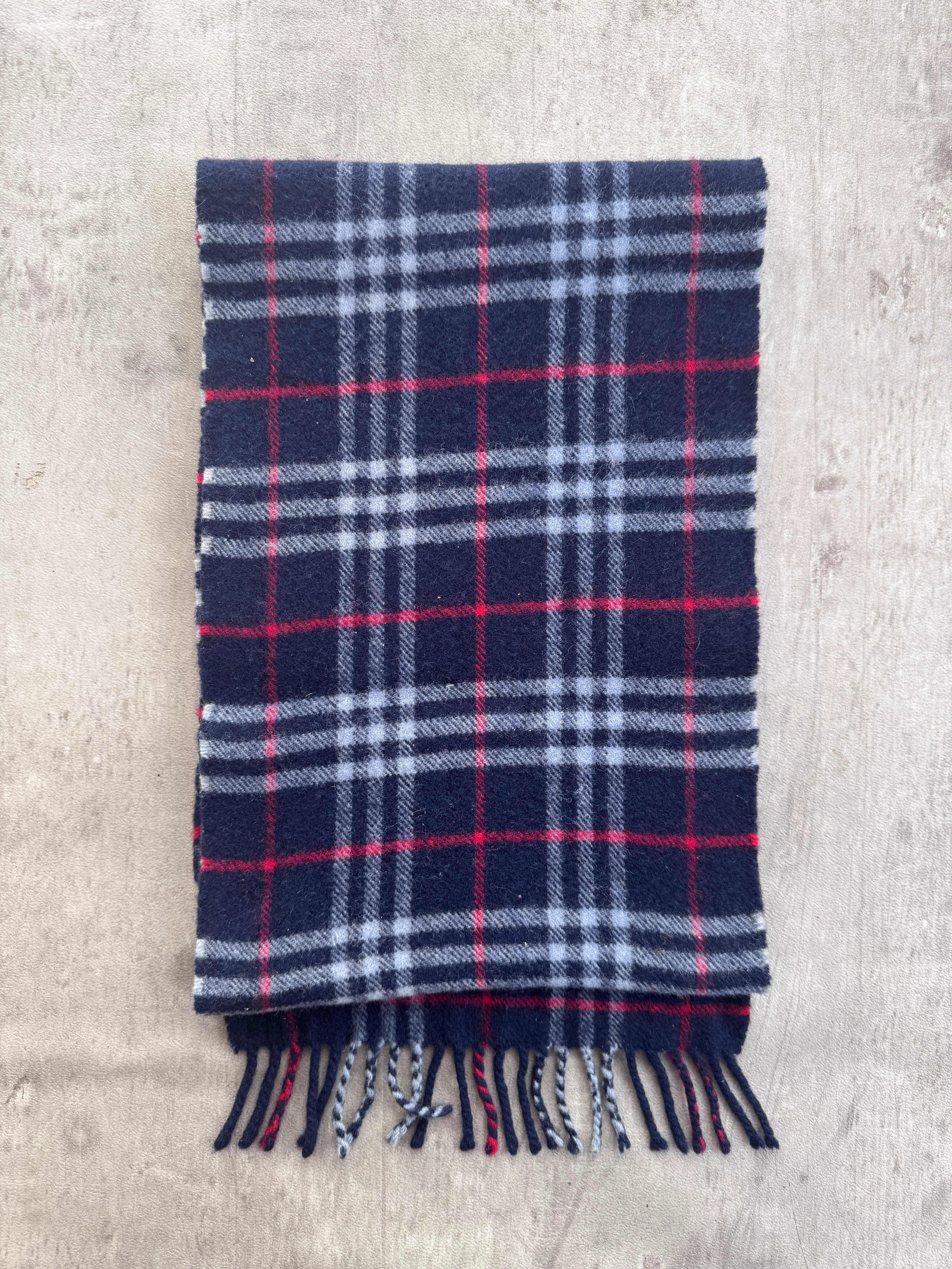 Burberry Lambswool Navy Nova Check Scarf - Image 3