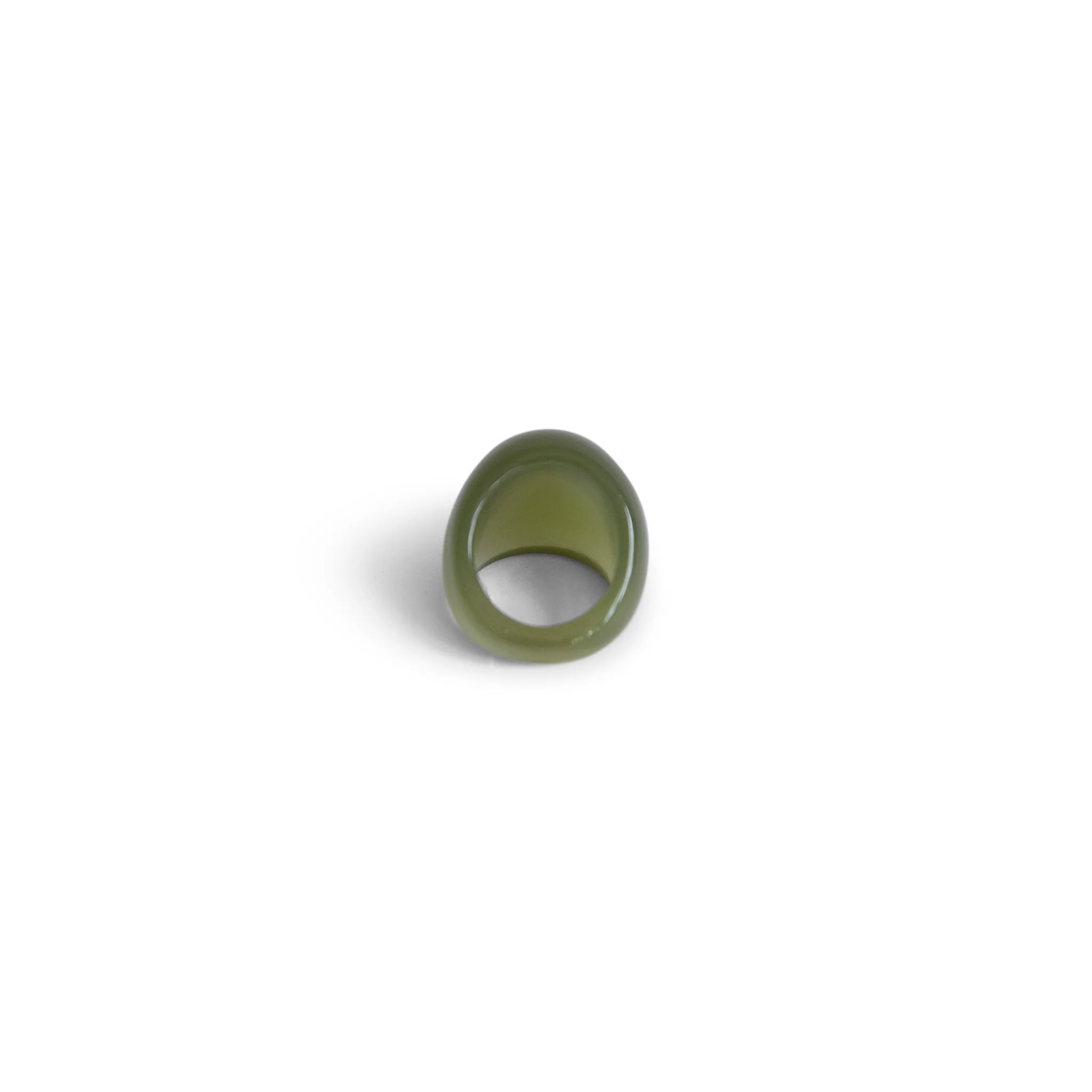 Circular Green Resin Ring - Image 3