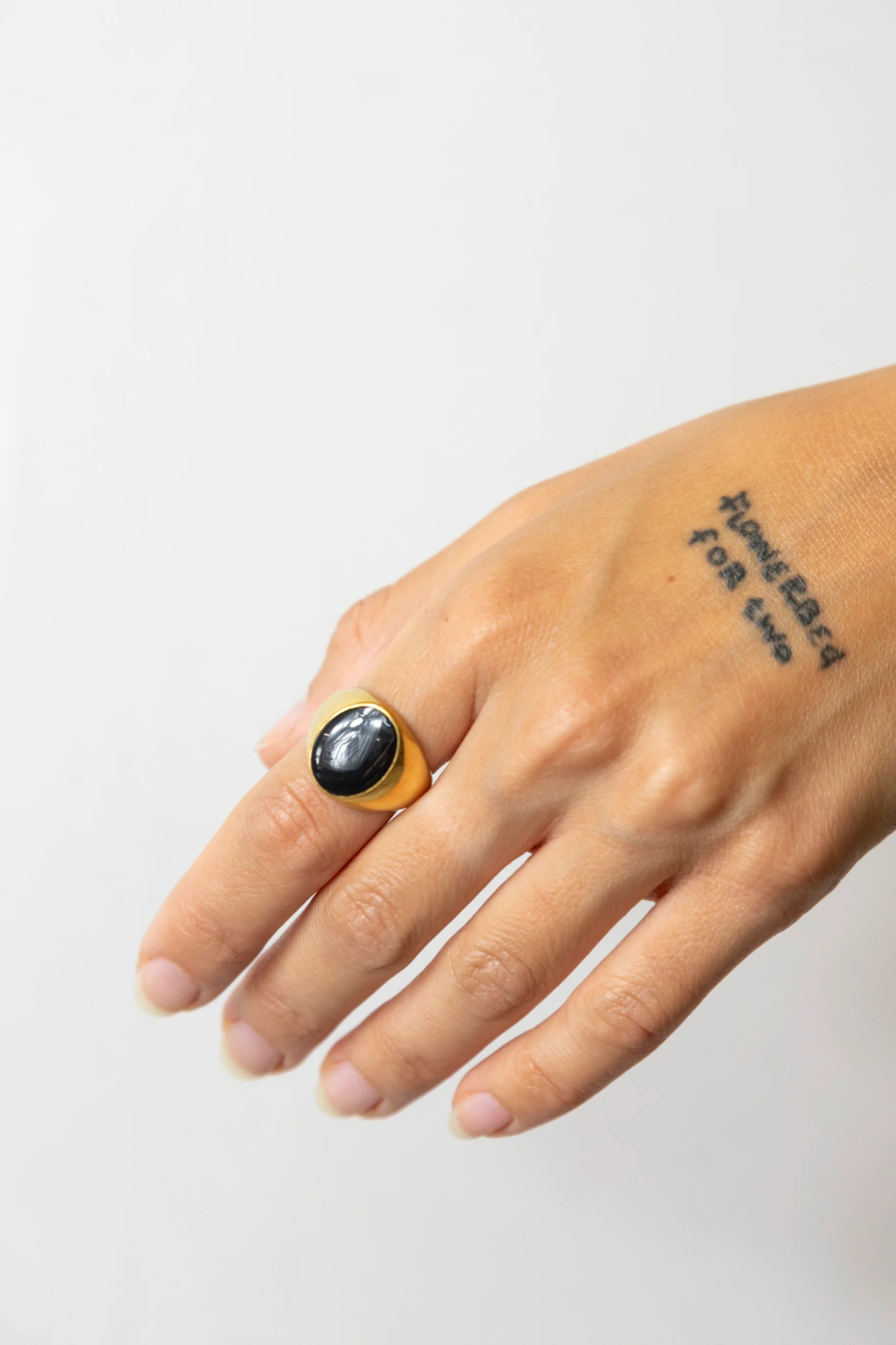 Gold Oval Signet Ring - Image 4