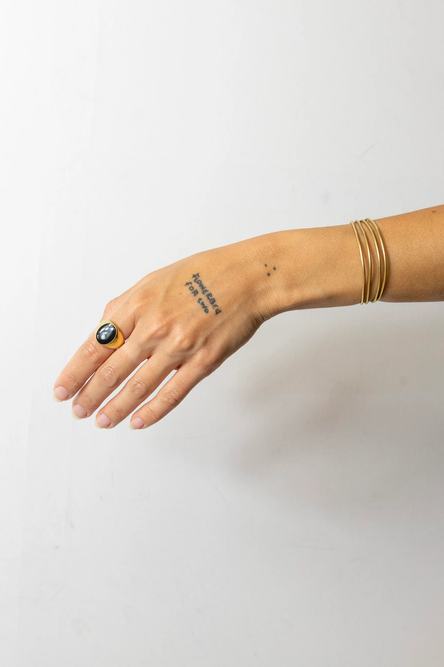 Gold Oval Signet Ring - Image 5