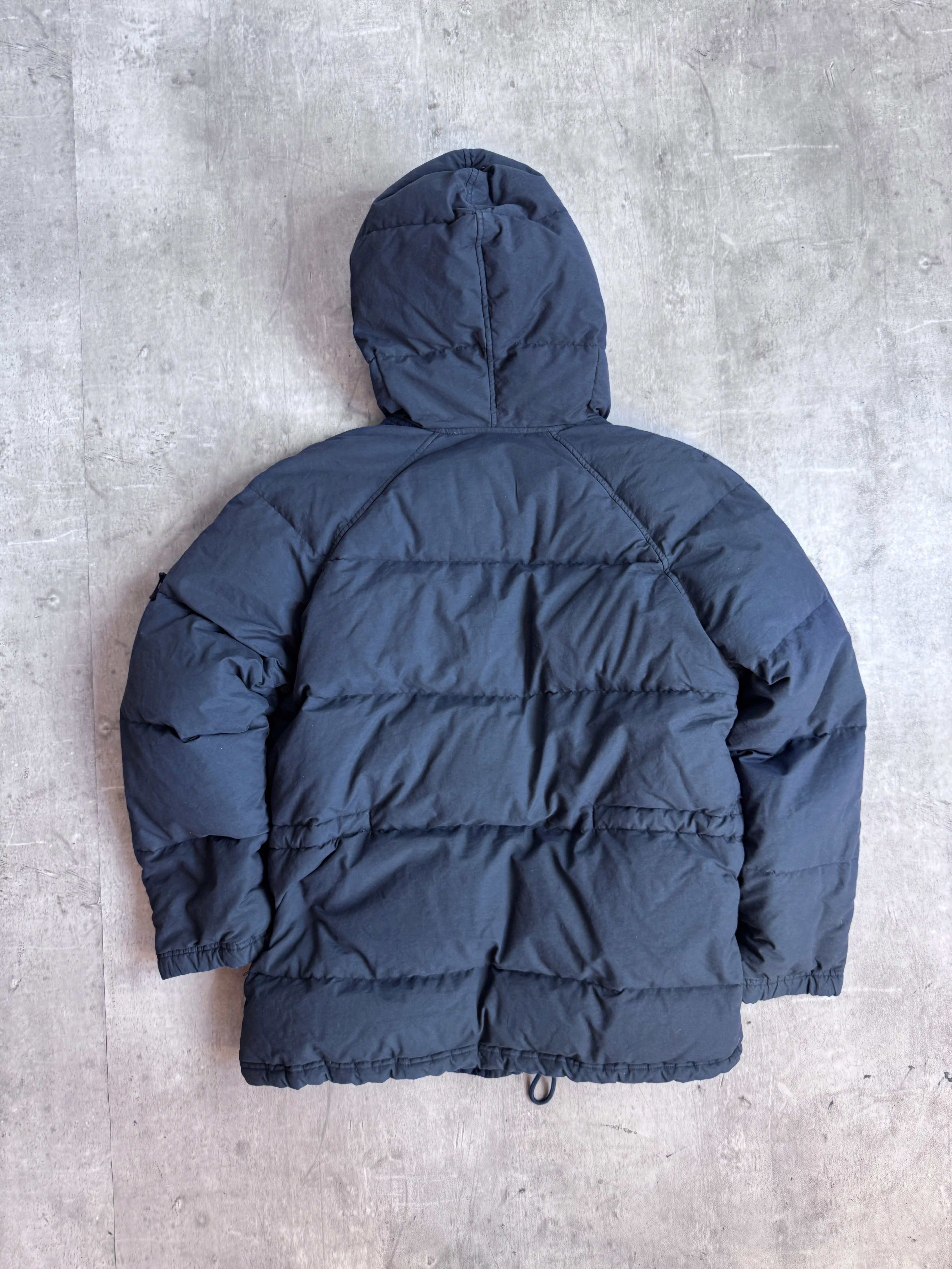 A/W 1991 C.P. Company Navy Puffer Jacket - Image 4