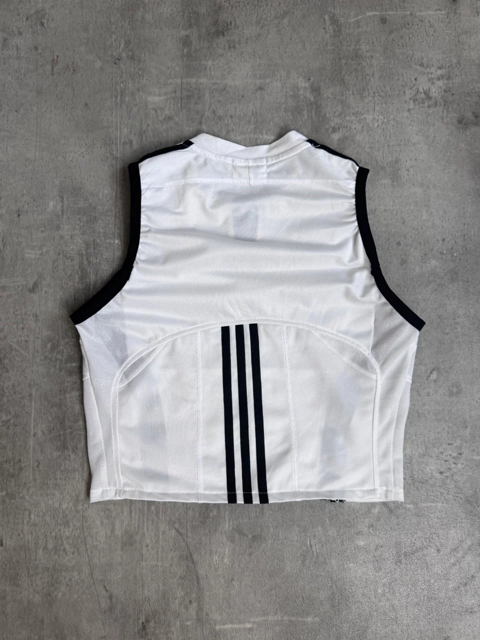 VT Rework: 2005/2006 Real Madrid Clasp Tank Top - Image 4